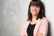 Julia Reuschenbach ist blind